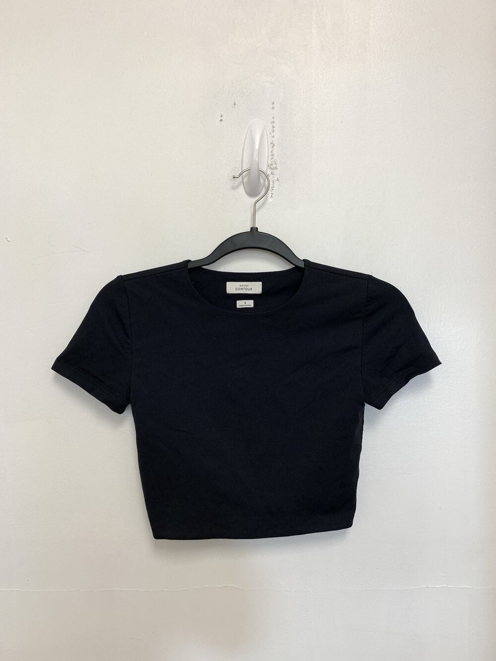 Aritzia Babaton Contour Crop Top Women Small Black Short Sleeve Crew Neck Tee
